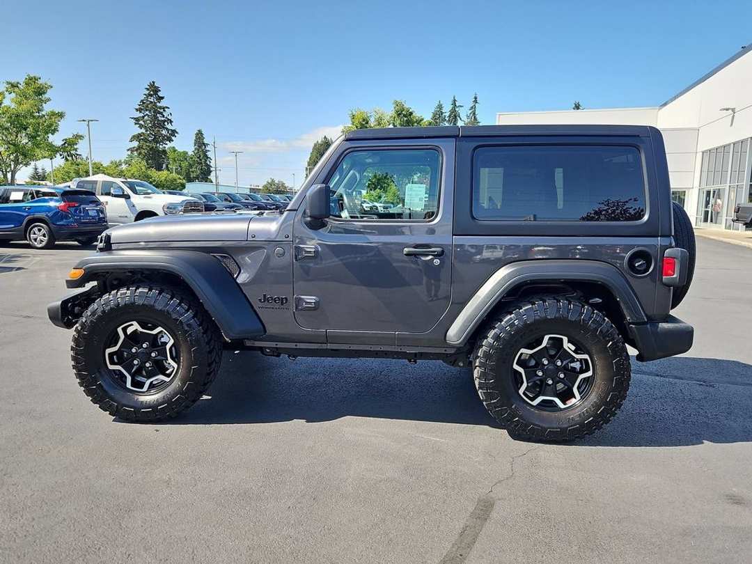 2023 Jeep Wrangler Sport S - Image 3
