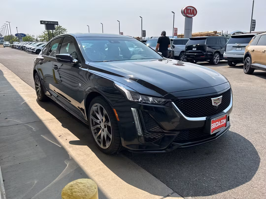 2020 Cadillac Ct5 Sport - Image 3