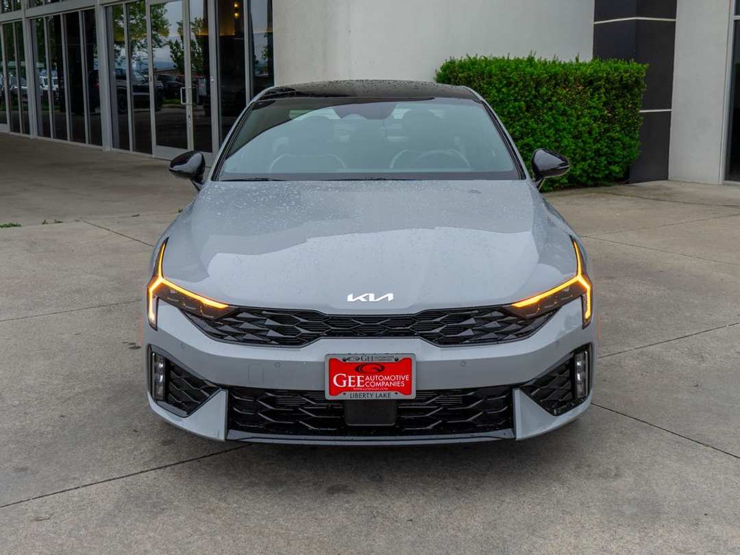2026 Kia K5 GTLine - Image 2