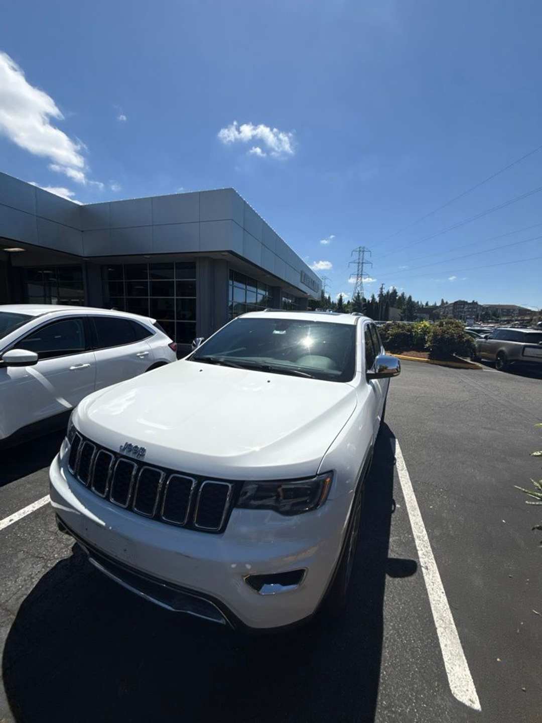 2021 Jeep Grand Cherokee Limited - Image 3