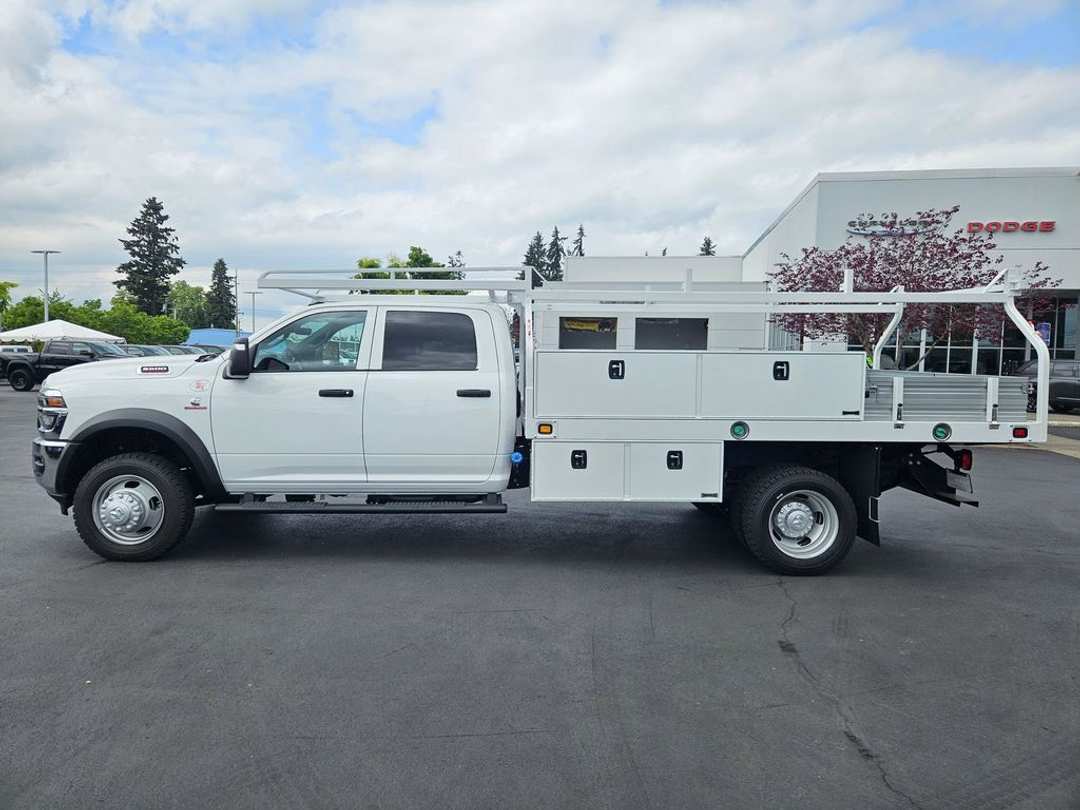 2026 Ram 5500Hd Tradesman - Image 3