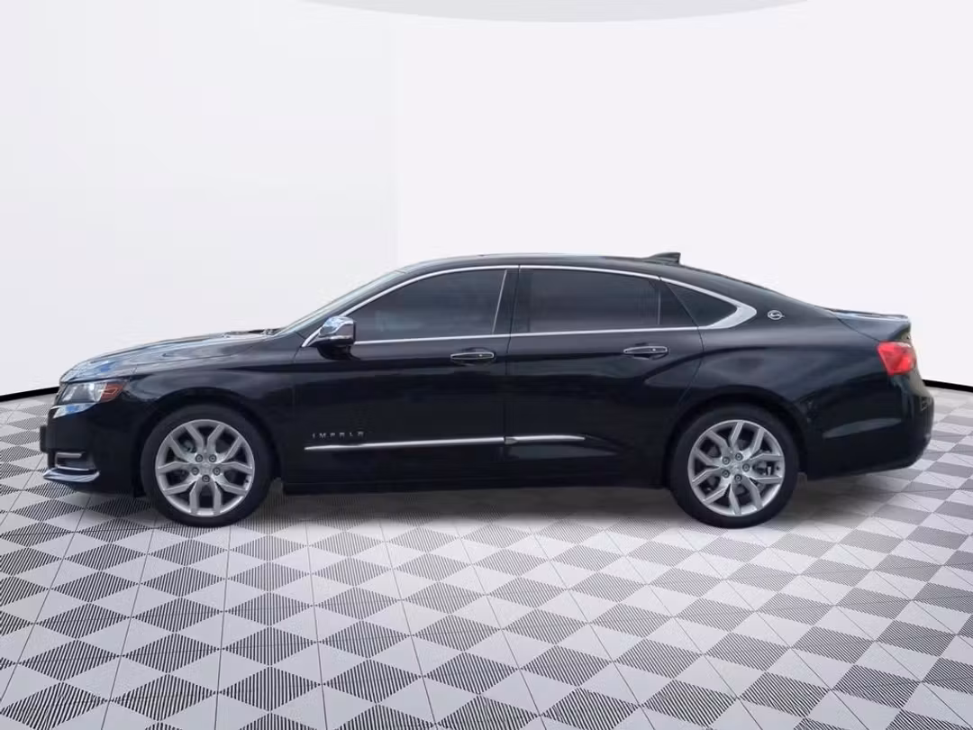 2019 Chevrolet Impala Premier - Image 3