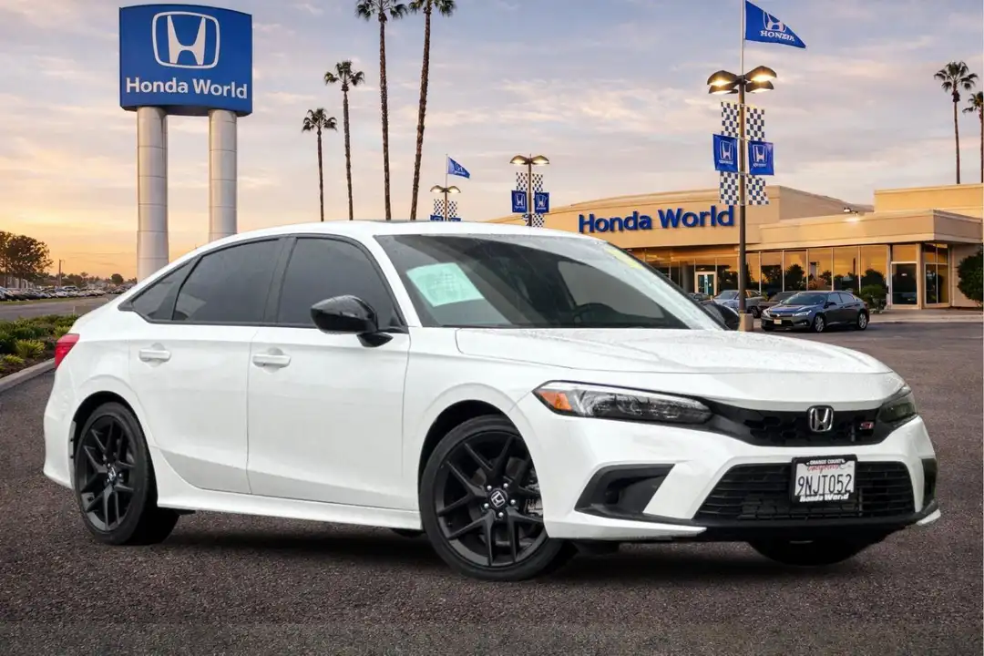 2024 Honda Civic Si Base - Image 2