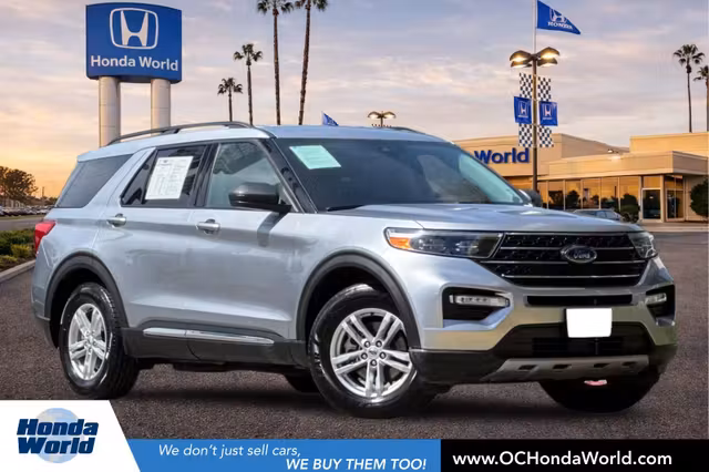 2023 Ford Explorer XLT