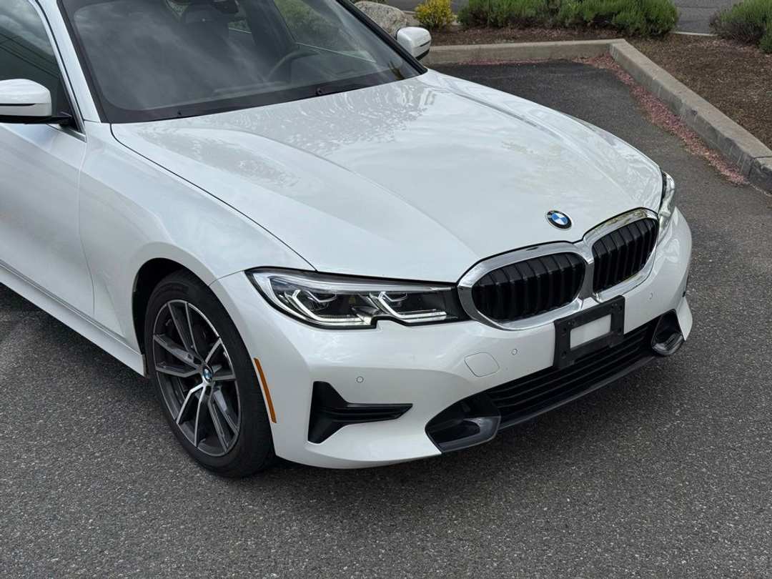 2021 BMW 3 Series 330i xDrive - Image 2