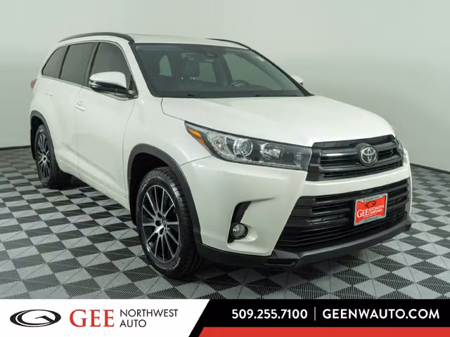 2018 Toyota Highlander SE