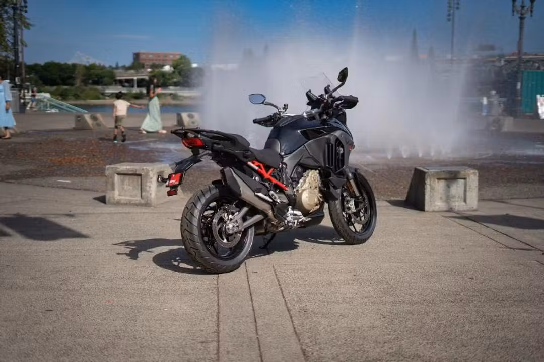 2027 Ducati Mts V4S - Image 3