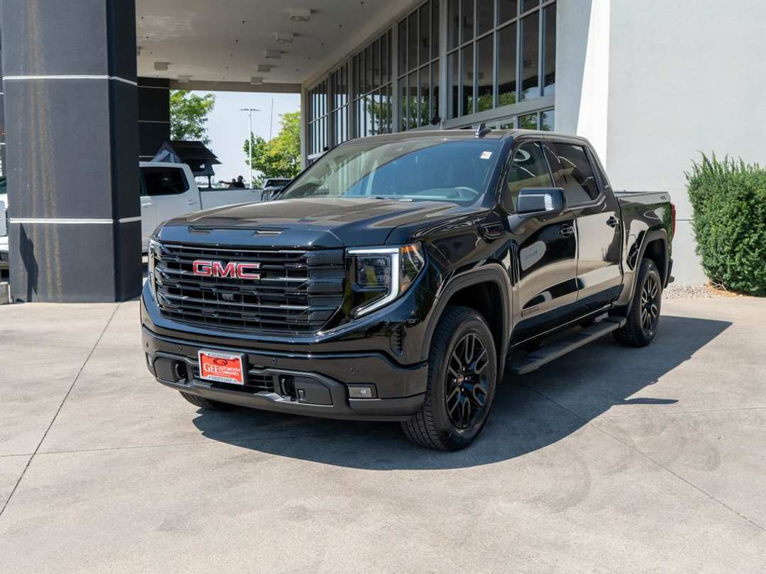 2026 GMC Sierra 1500 Elevation - Image 3