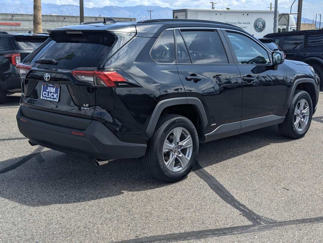 2025 Toyota Rav4 Hybrid LE - Image 2