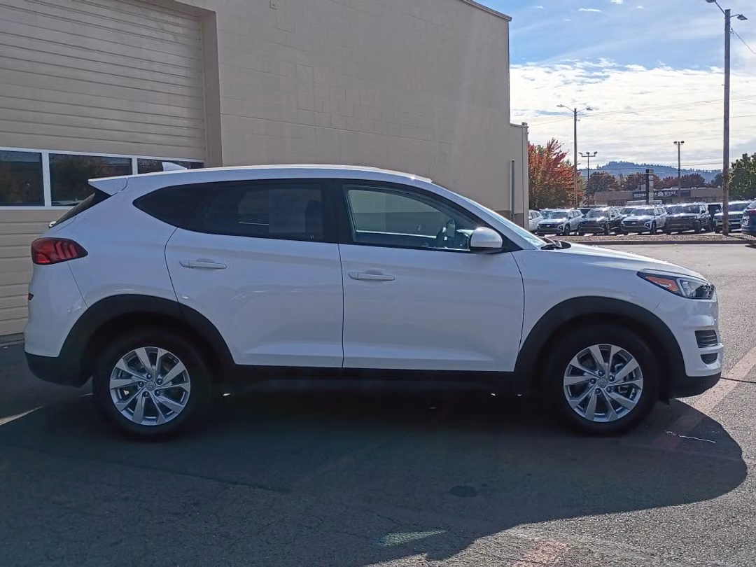 2020 Hyundai Tucson SE - Image 3
