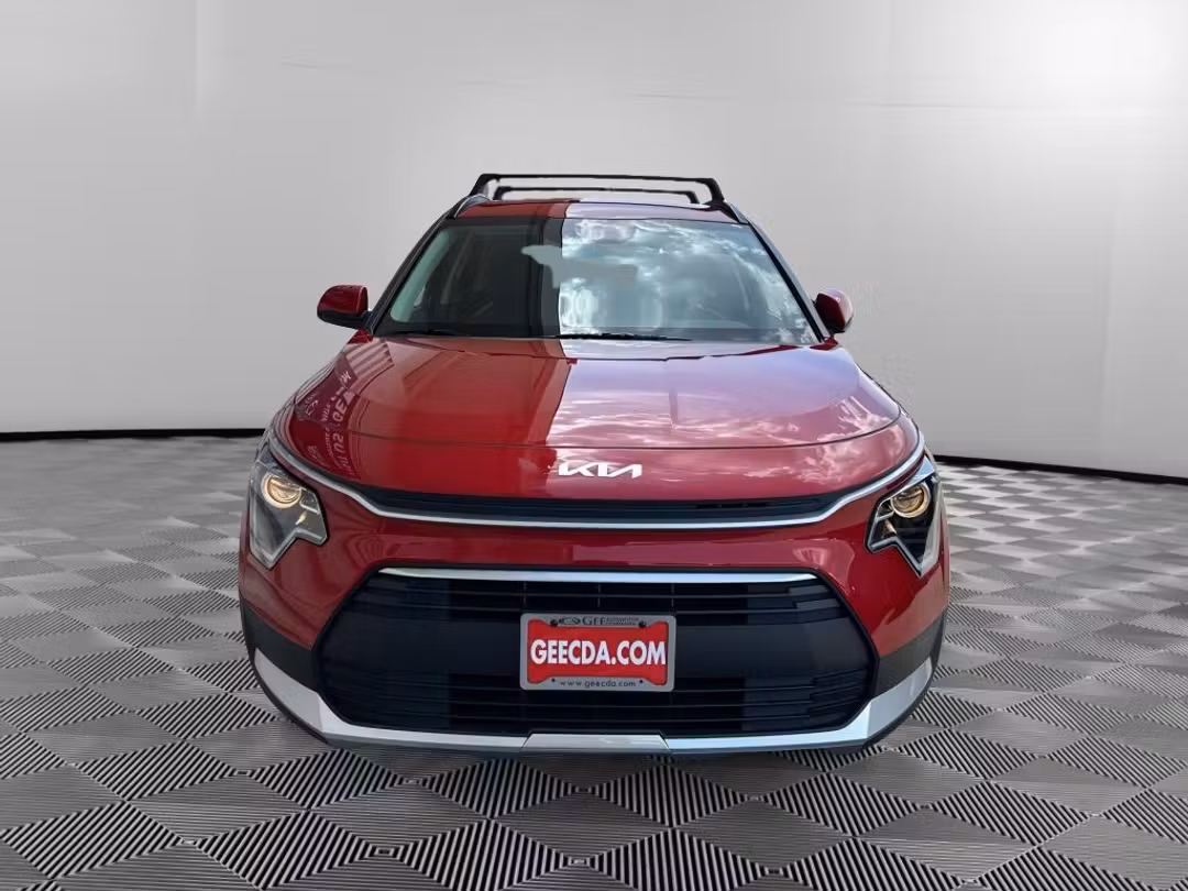 2026 Kia Niro LX - Image 2
