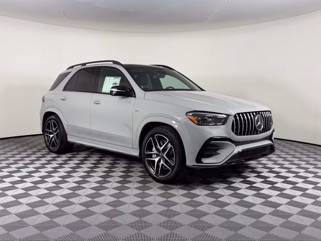 2026 Mercedes-Benz GLE 53 AMG® - Image 2