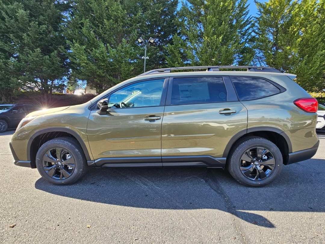 2027 Subaru Ascent Premium - Image 2