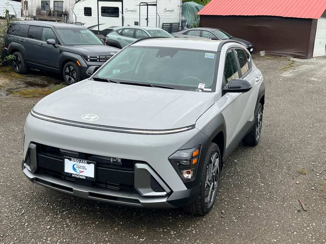 2026 Hyundai Kona SEL Premium - Image 3
