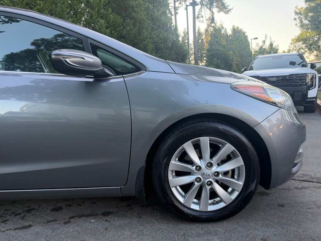 2015 Kia Forte EX - Image 2