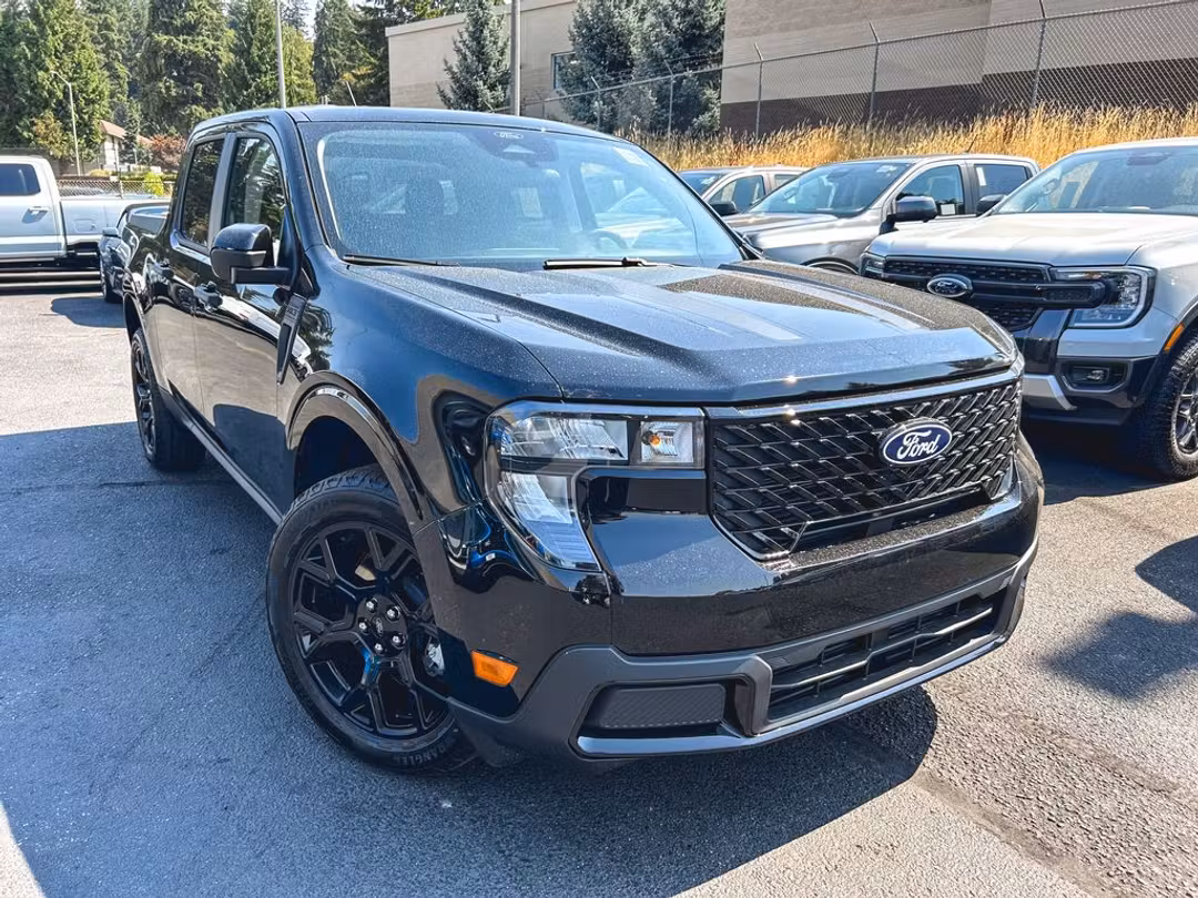 2026 Ford Maverick XLT - Image 2
