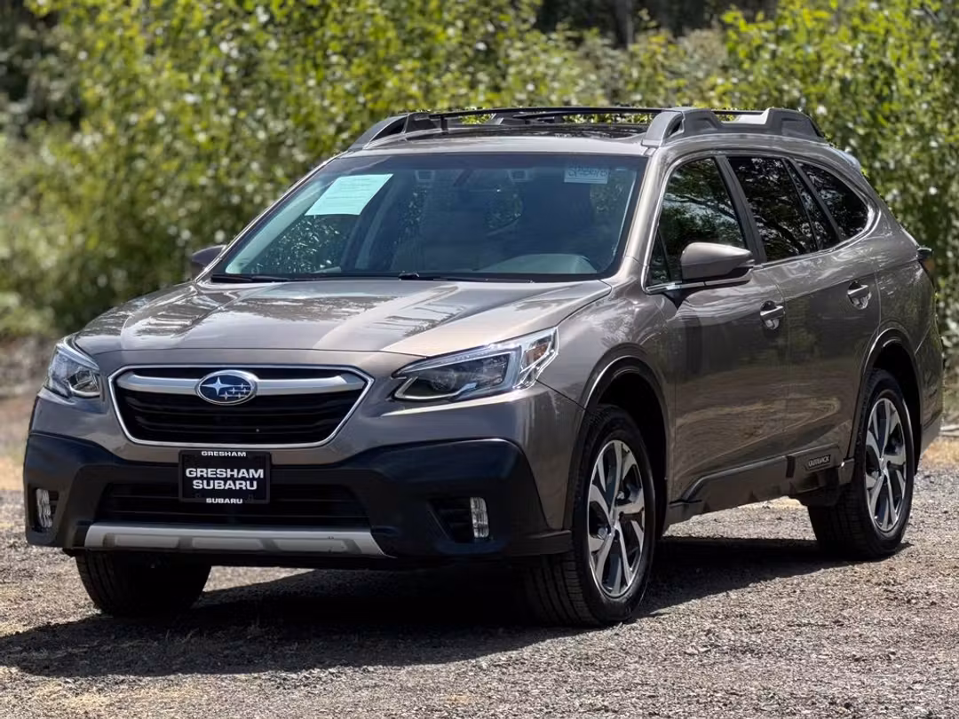 2021 Subaru Outback Limited - Image 3