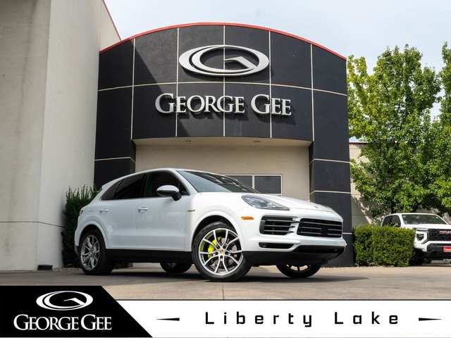 2019 Porsche Cayenne E-Hybrid Base