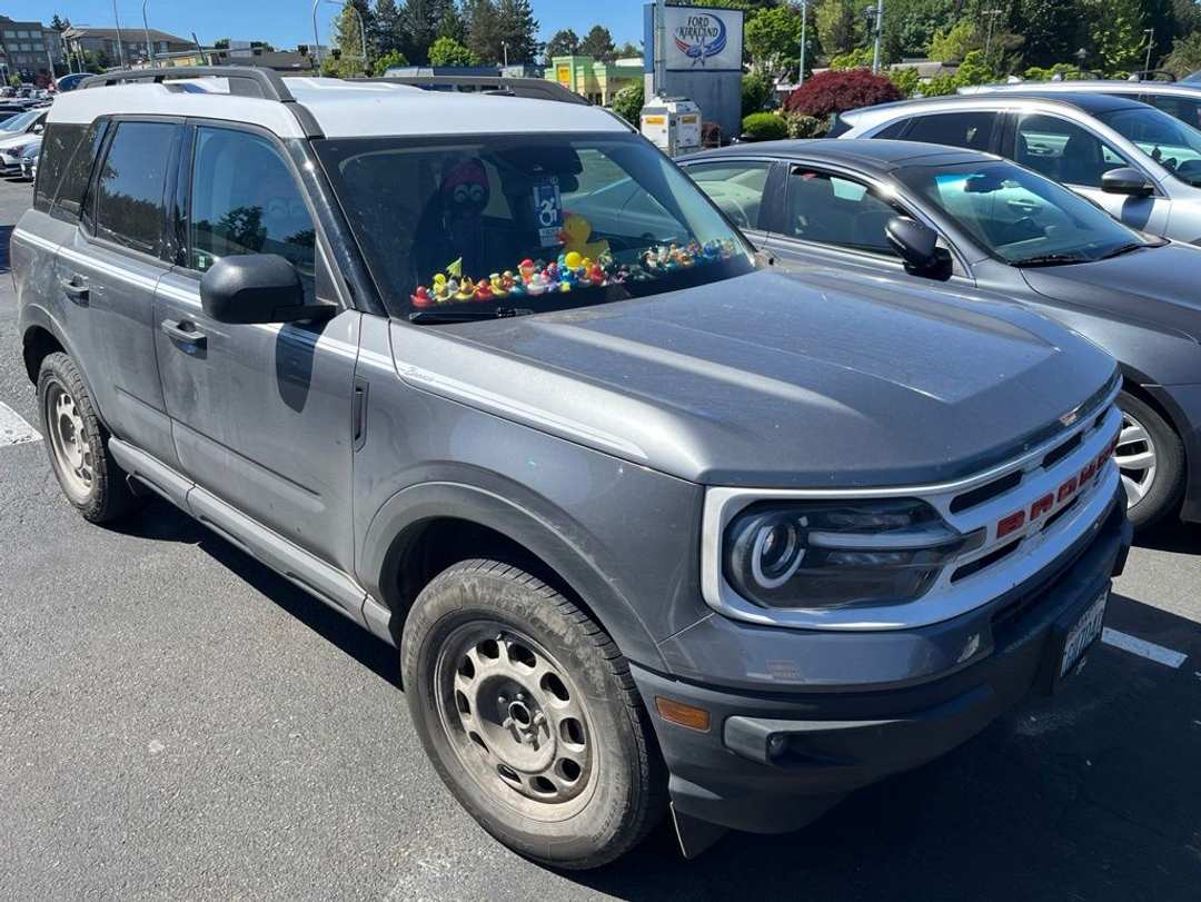 2023 Ford Bronco Sport Heritage - Image 2