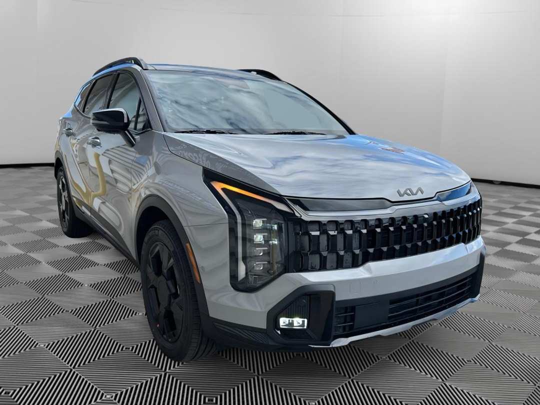 2026 Kia Sportage Phev XLine Prestige - Image 3