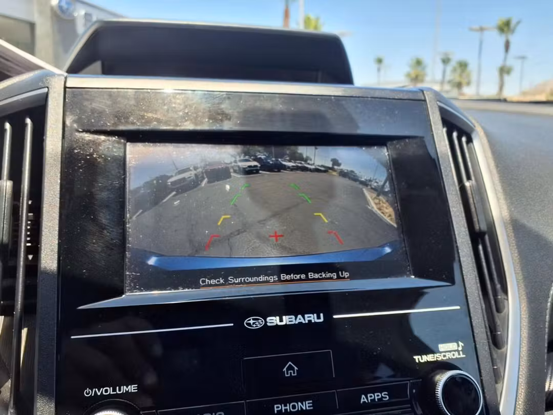2018 Subaru Crosstrek 2.0i Premium - Image 3