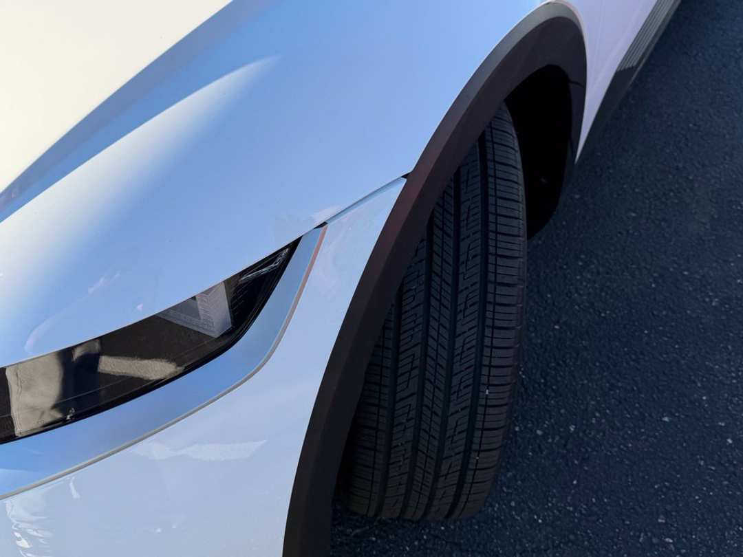 2027 Hyundai Ioniq 5 SE - Image 3