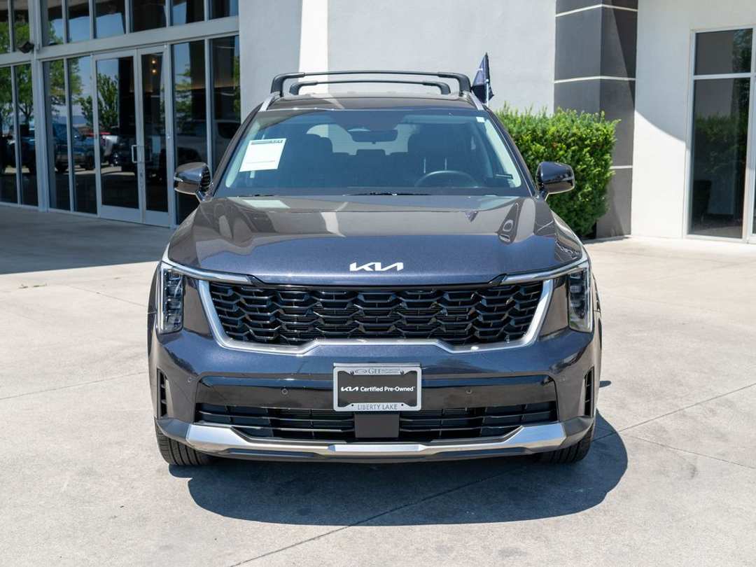 2026 Kia Sorento S - Image 2
