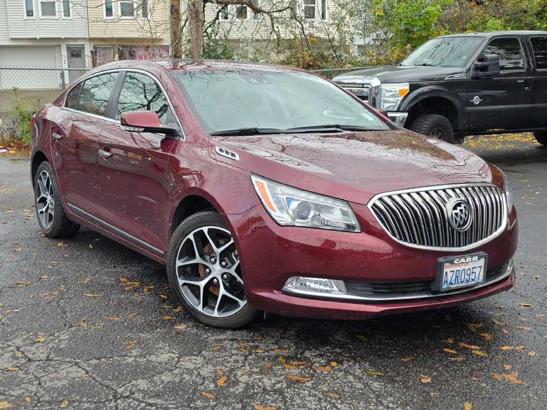 2016 Buick Lacrosse Sport Touring - Image 2