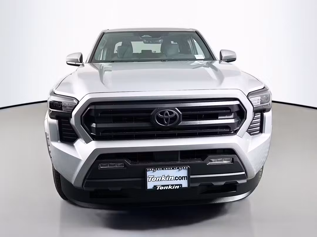 2026 Toyota Tacoma SR5 - Image 2
