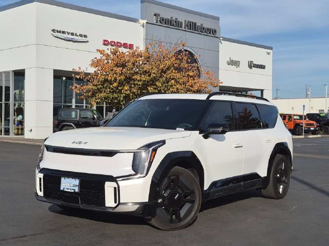 2024 Kia Ev9 GTLine - Image 2