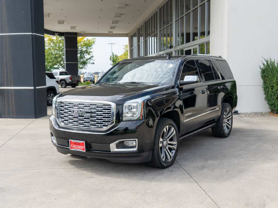 2018 GMC Yukon Denali - Image 3