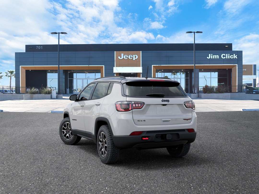2026 Jeep Compass Trailhawk - Image 3