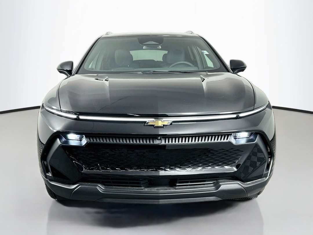 2026 Chevrolet Equinox Ev LT - Image 2