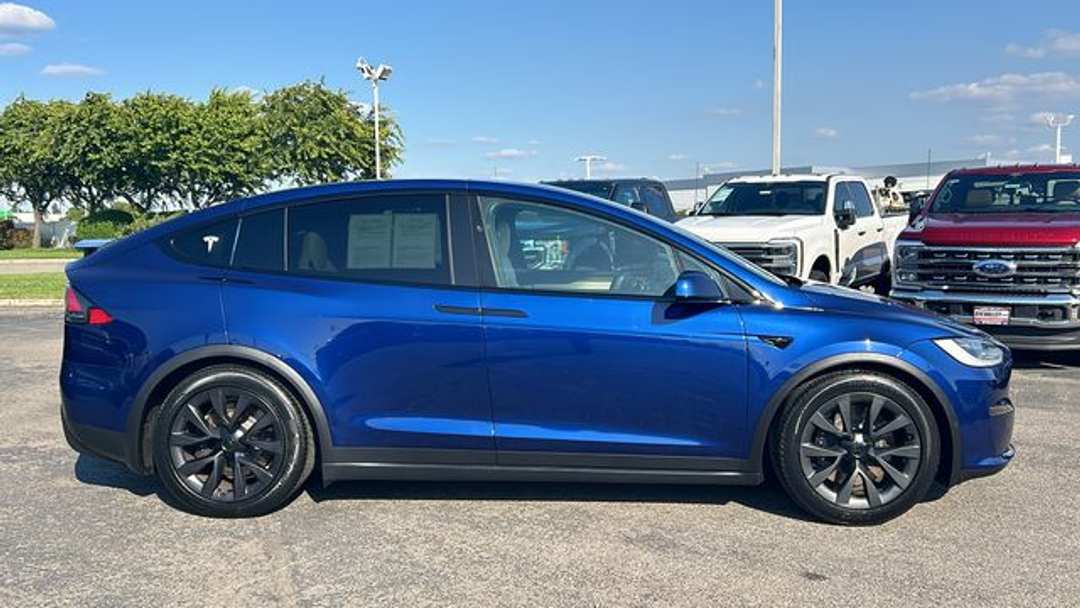 2021 Tesla Model X LONG RANGE PLUS - Image 2