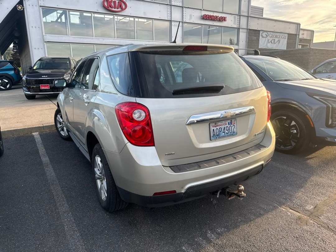 2014 Chevrolet Equinox LS - Image 2