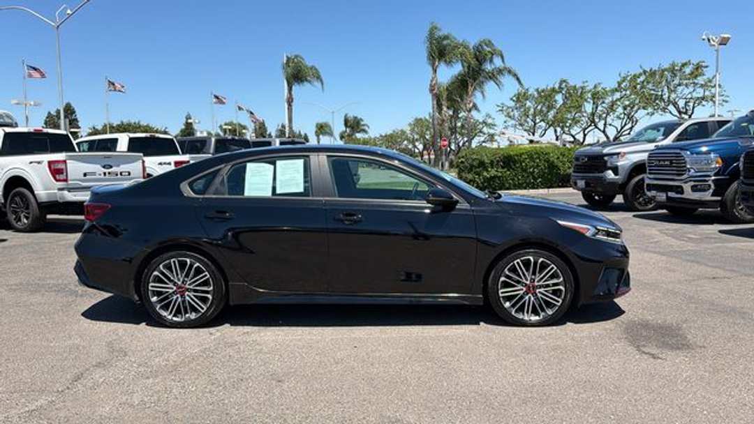 2023 Kia Forte GT - Image 2