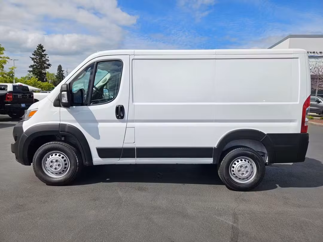 2026 Ram Promaster 1500 Low Roof - Image 3