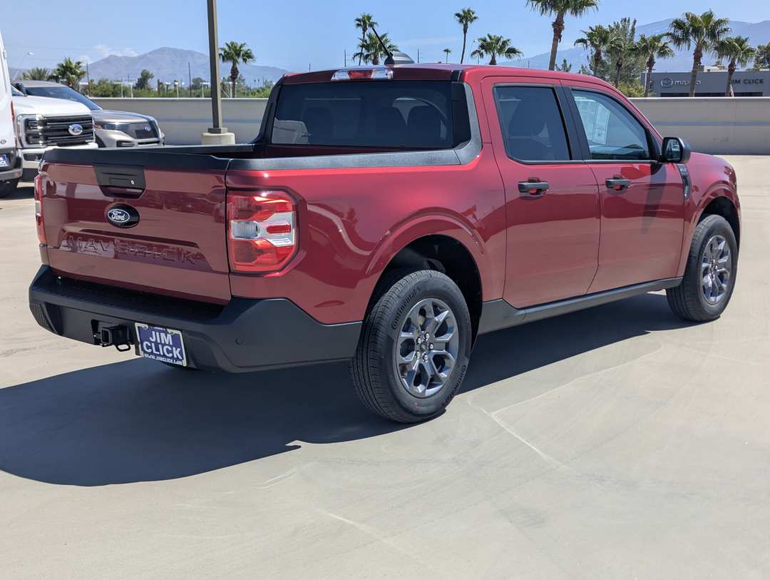 2026 Ford Maverick XLT - Image 2