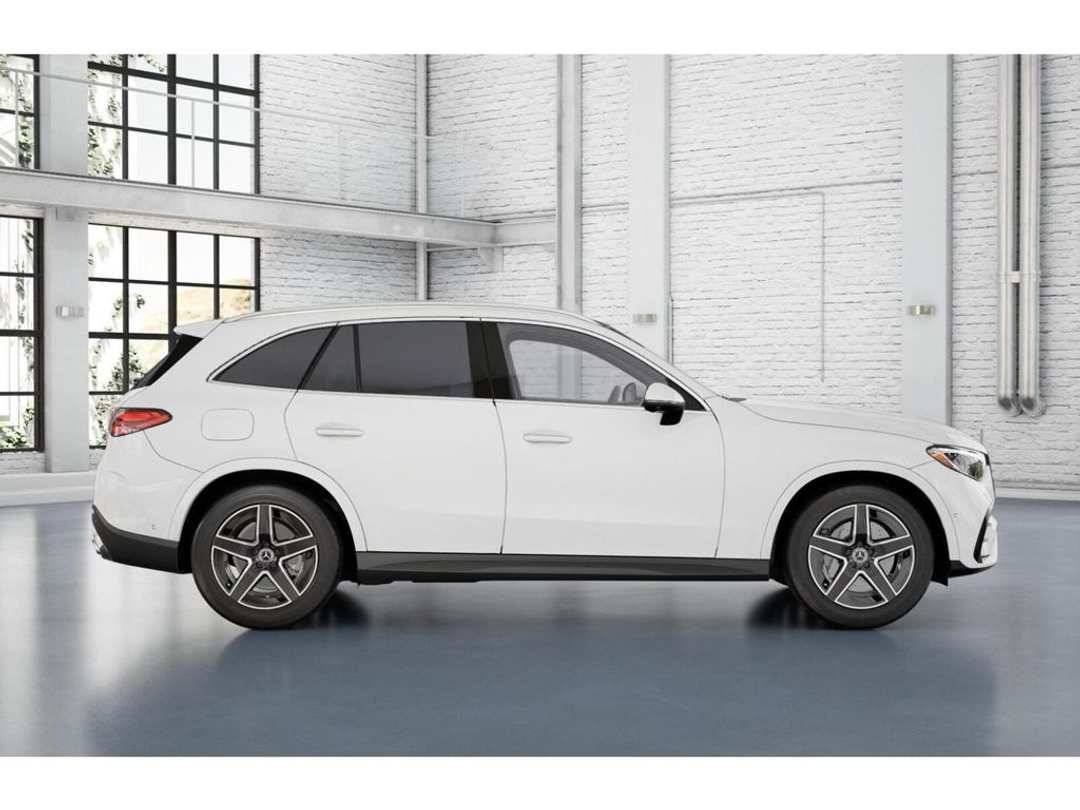 2026 Mercedes-Benz GLC 300 - Image 2