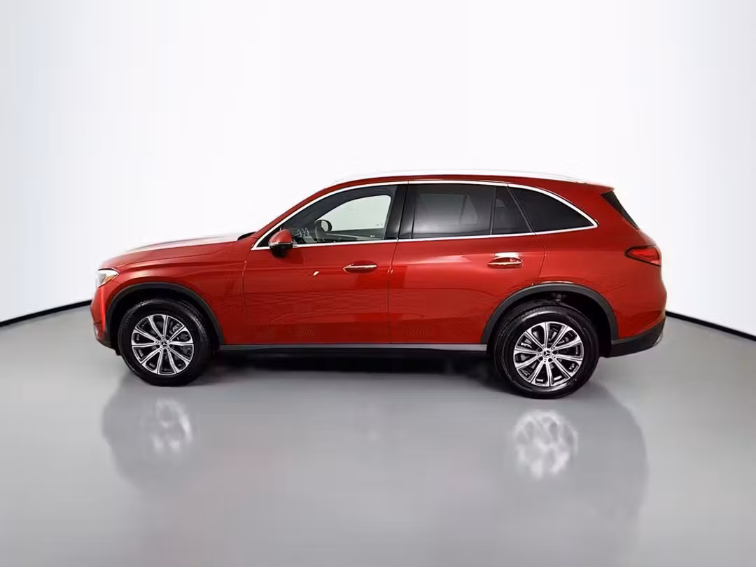 2025 Mercedes-Benz GLC GLC 300 - Image 2