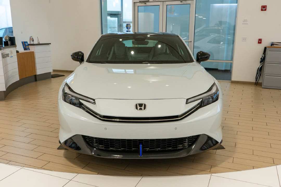 2026 Honda Prelude 2Tone - Image 3