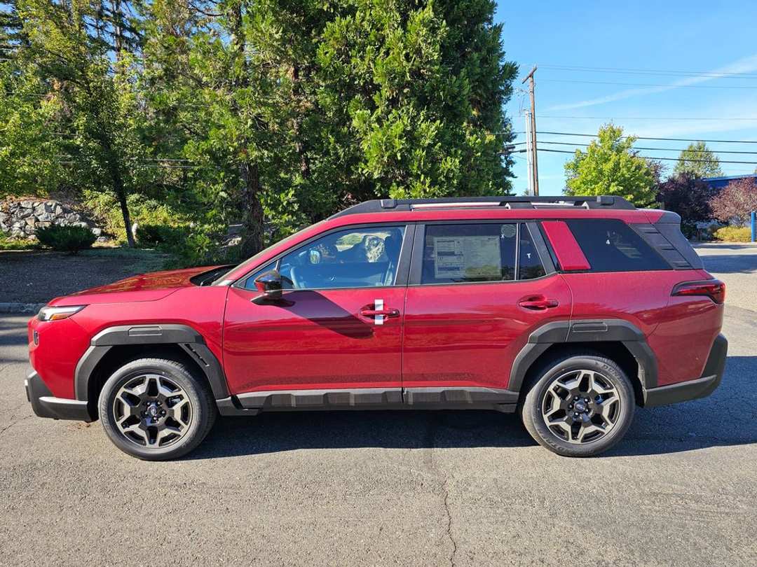 2026 Subaru Outback Touring - Image 2