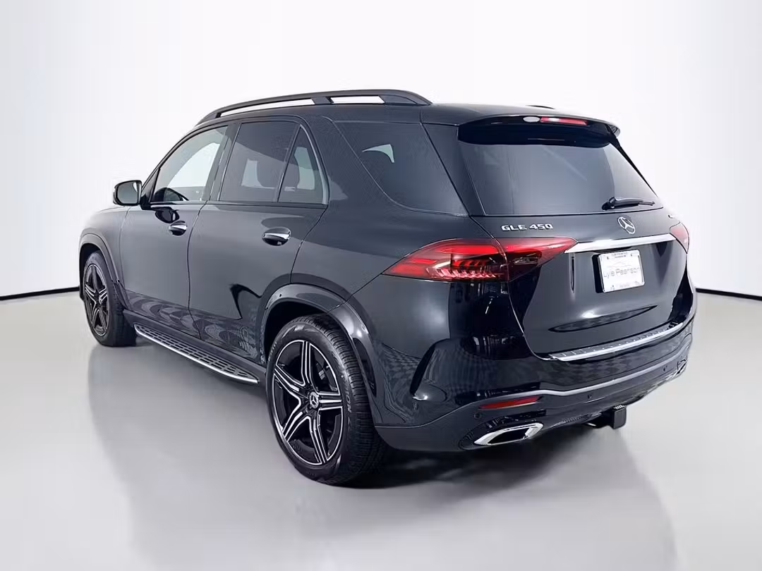 2026 Mercedes-Benz GLE 450 - Image 3