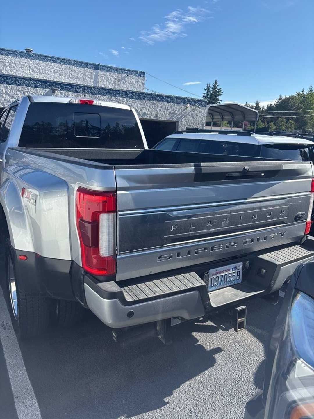 2019 Ford F-450Sd Platinum - Image 3