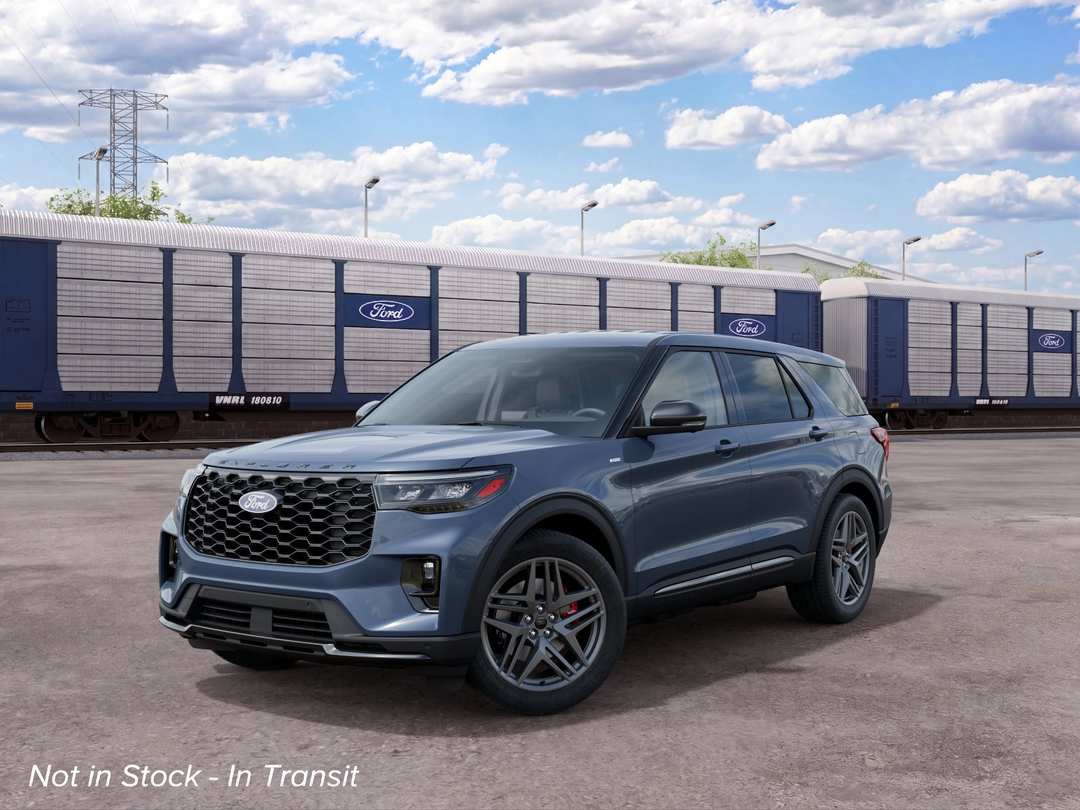 2027 Ford Explorer STLine - Image 2