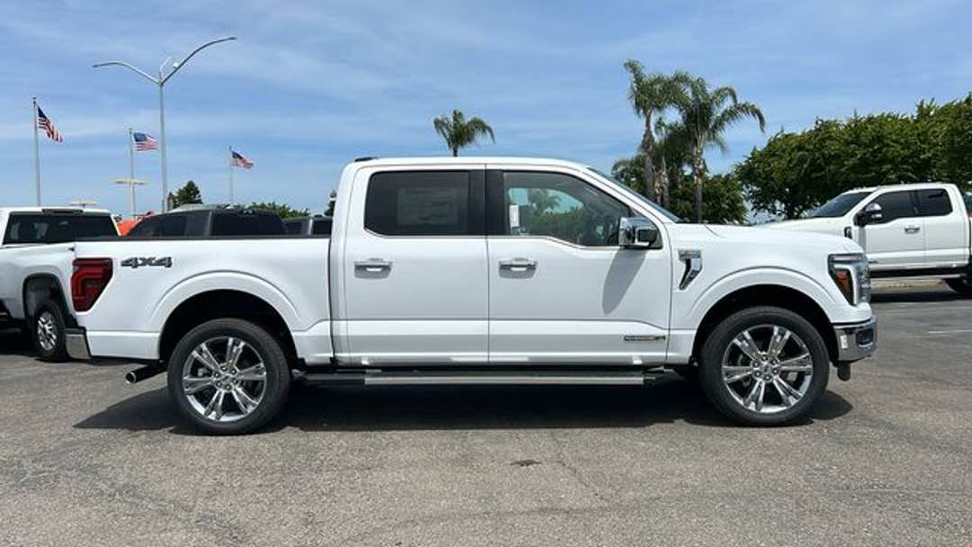 2026 Ford F-150 Lariat - Image 2