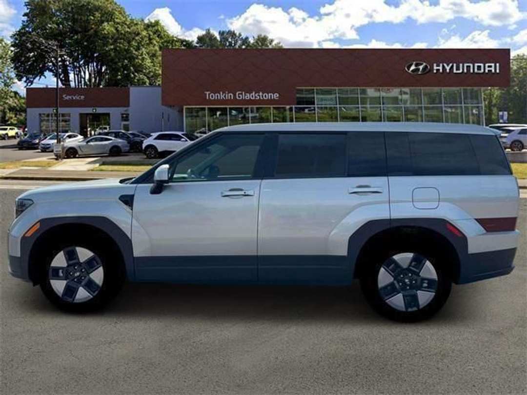 2026 Hyundai Santa Fe Hybrid SE - Image 3