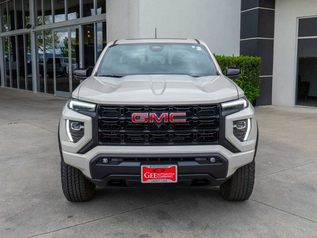 2026 GMC Canyon Elevation - Image 2