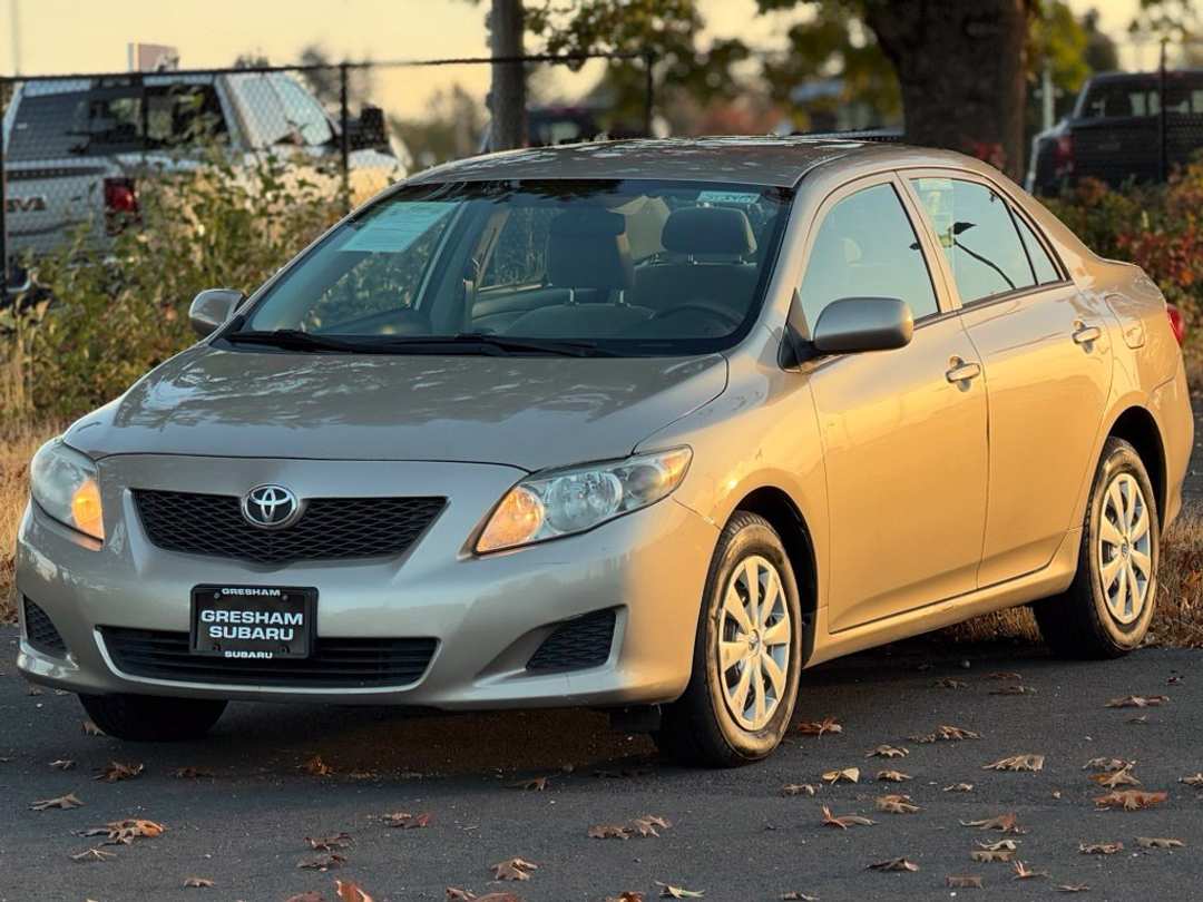 2009 Toyota Corolla LE - Image 3