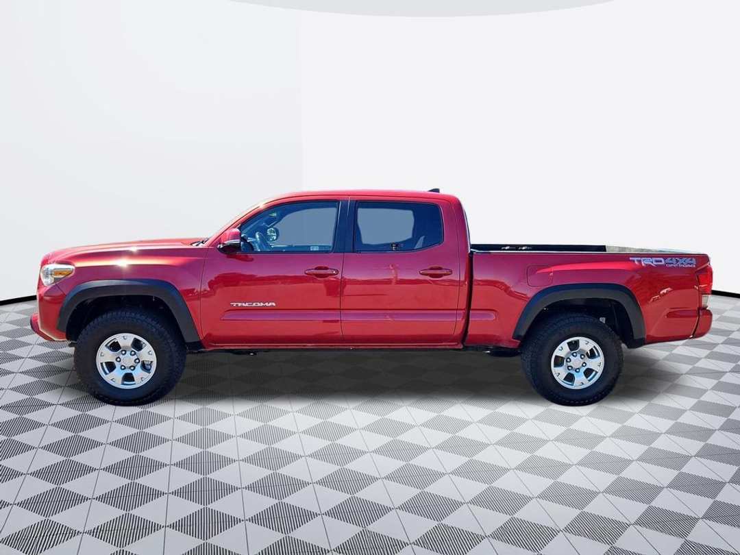 2016 Toyota Tacoma TRD OffRoad - Image 3